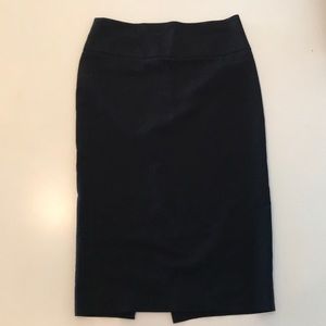 Zara Basic Black Pencil Skirt